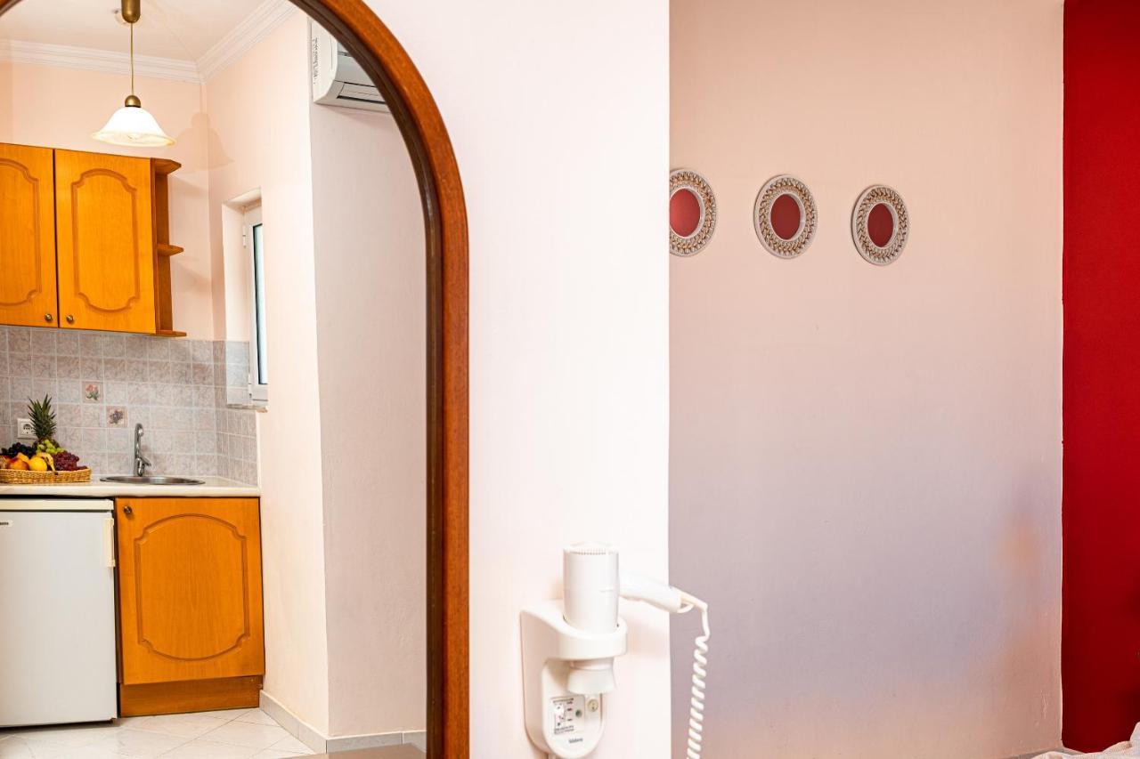 Dinos Hotel Tsilivi  Luaran gambar